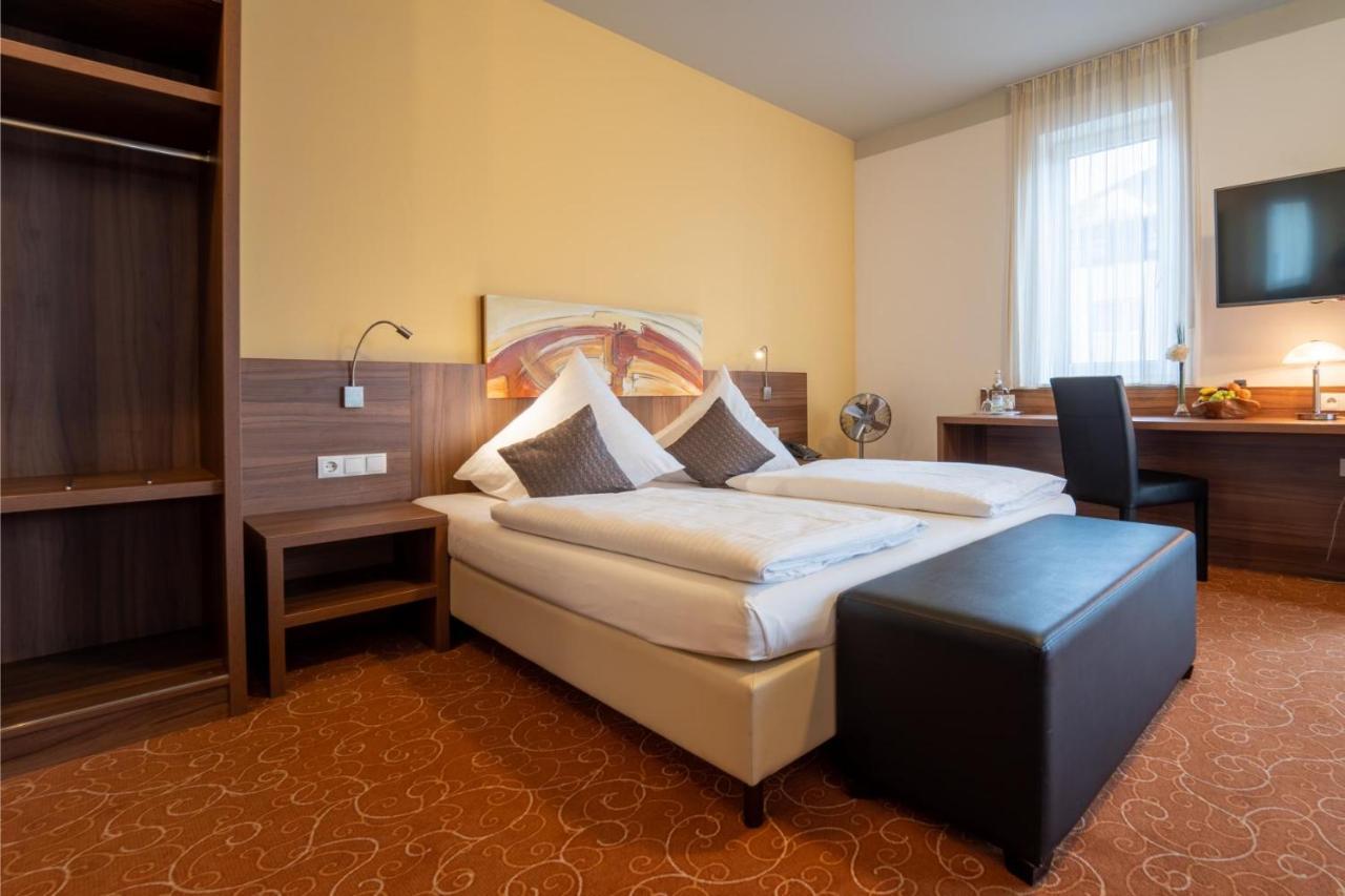Hotel St Georg - Ratisbonne Extérieur photo