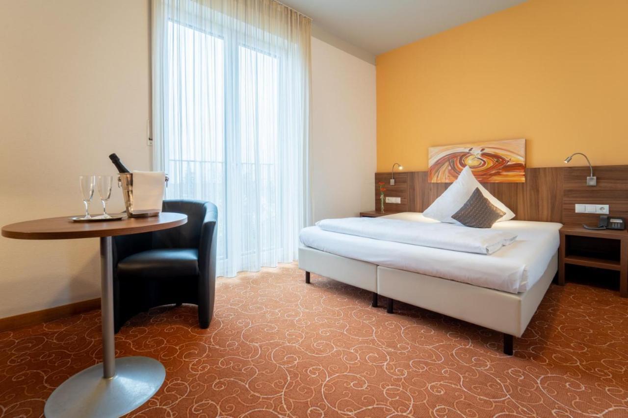 Hotel St Georg - Ratisbonne Extérieur photo
