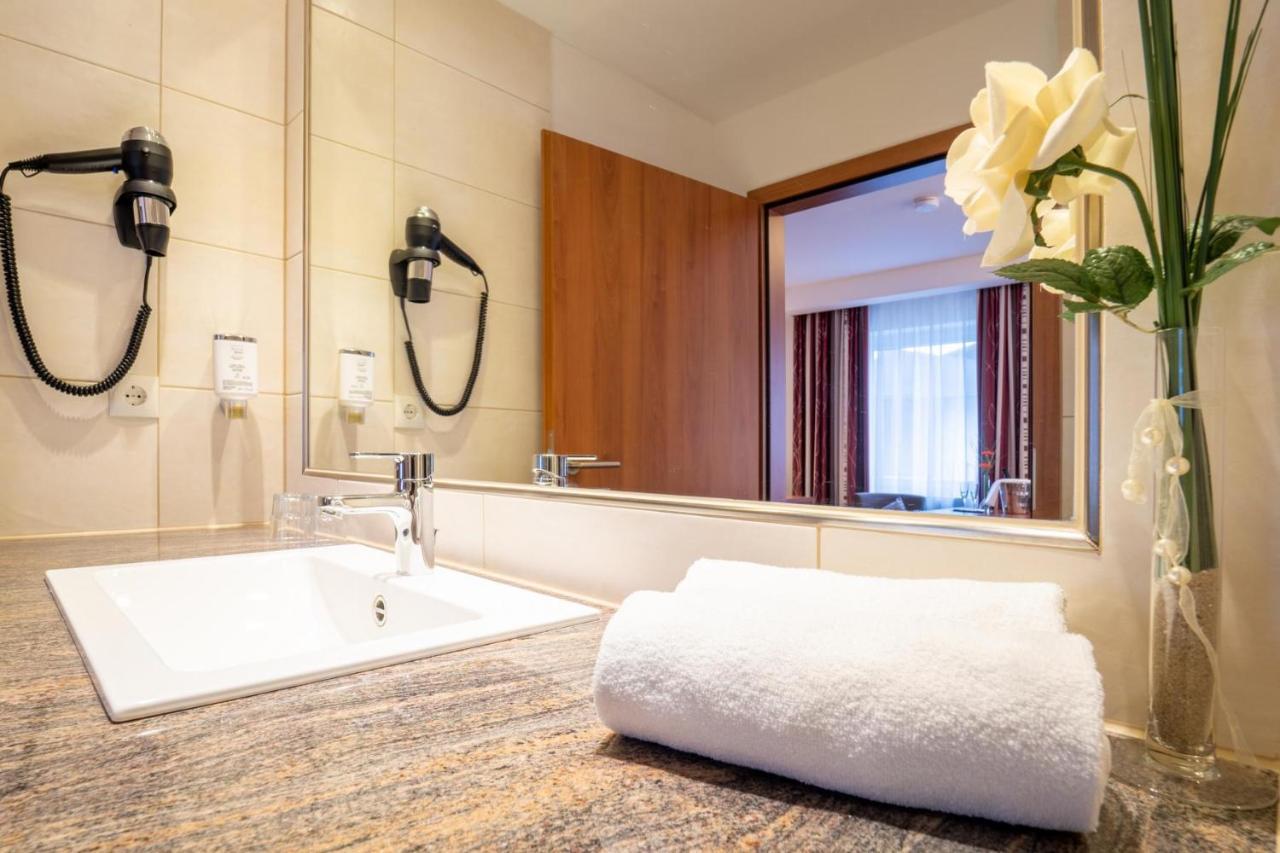 Hotel St Georg - Ratisbonne Extérieur photo